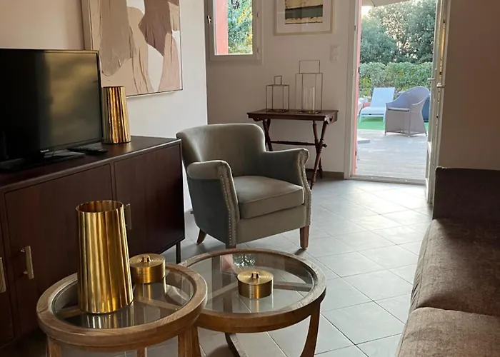 Maison Le Prunier Avec Piscine - Domaine E Di بيت للعطل